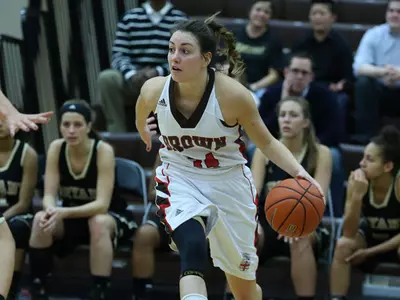 Women's Basketball Clipped By Yale, 79-69 Image