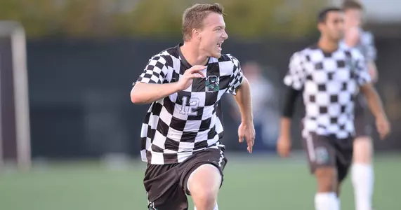 Men's Soccer Blanks Boston University, 2-0 Image