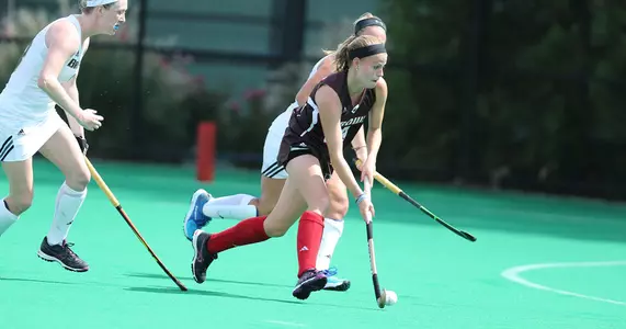 Field Hockey Earns 4-3 Non-Conference Win Over Holy Cross Image