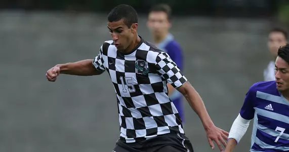 Men's Soccer Blanks Dartmouth, 1-0, on Senior Day Image