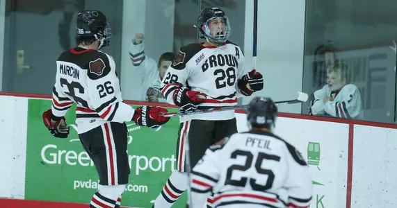 Men's Hockey and Colgate Skate to 1-1 Draw Image