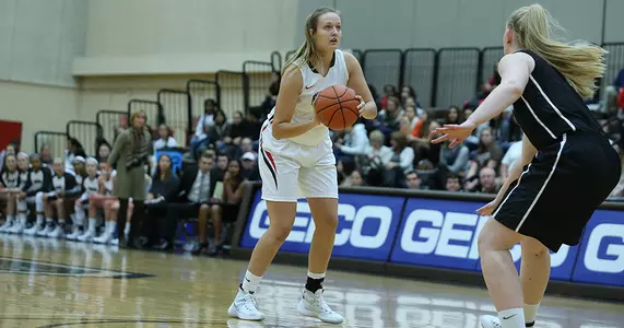 Steeves, Mehta, Alexander Pace Women's Hoops Past Morgan St., 72-45 Image