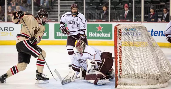 Marchin Powers Men's Hockey Past Colgate, 5-0, to Open Friendship Four Image