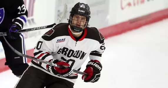Men's Hockey Falls at No. 7/6 Harvard, 5-2 Image