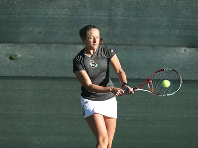 Women's Tennis Splits at ECACs, Drops #48 Yale in Fifth Place Match Image