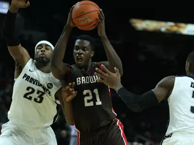 Harvard Tops Brown, 72-62, With Second Half Comeback Image