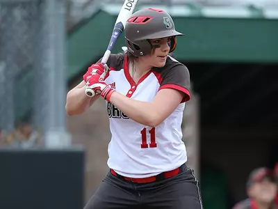 Softball Rallies in Game One, Drops Doubleheader to Harvard Image