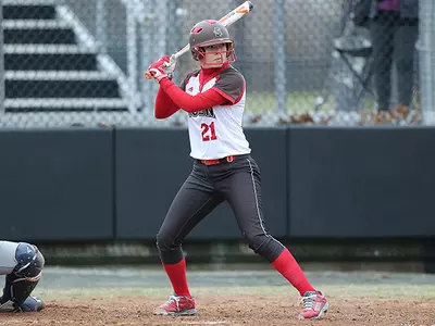 Softball Beats Yale in Game One, 5-3, to Take Road Split Image