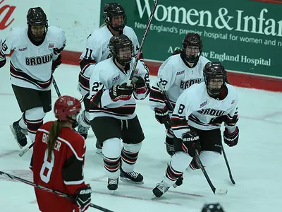 Women's Ice Hockey Unveils 2015-16 Schedule Image