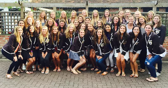 Women's Crew Begins UK Trip at Henley Women's Regatta 2015 Image