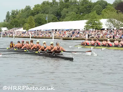 Women's Crew Tops Stanford, Upper Thames in Henley Quarters Image