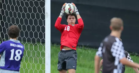 Men's Soccer Takes Down Holy Cross, 1-0 Image