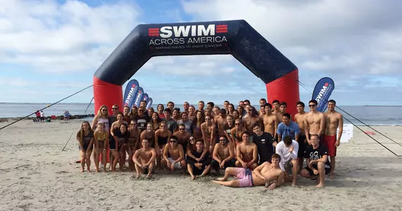 Men's and Women's Swimming & Diving Participate in Swim Across America Image