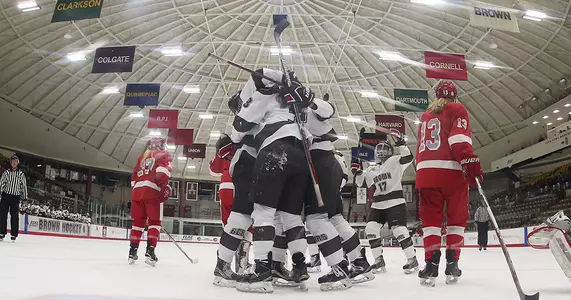 Women's Hockey Opens Season with 6-3 Win Over Sacred Heart Image