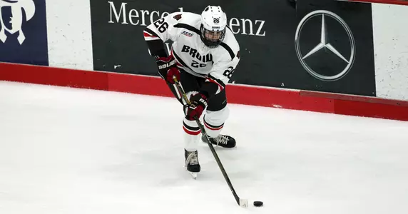 Men's Hockey Falls at No. 20 SLU, 7-2 Image