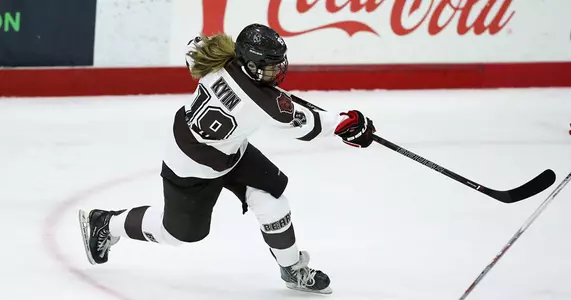 Women's Hockey Welcomes UConn for Tuesday Non-Conference Game Image