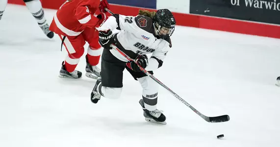 Women's Hockey Falls at No. 9/9 Robert Morris, 5-1 Image