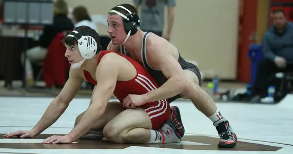 Wrestling Drops 30-6 Decision at Binghamton Image