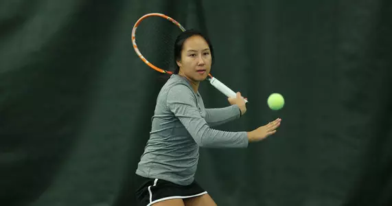 No. 61 Women's Tennis Defeats No. 68 Portland, 4-3 Image