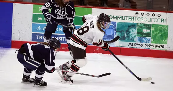 Women's Hockey Falls at No. 5/5 Clarkson, 7-0 Image