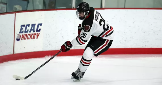 Men's Hockey Topples No. 20 Clarkson, 5-2 Image