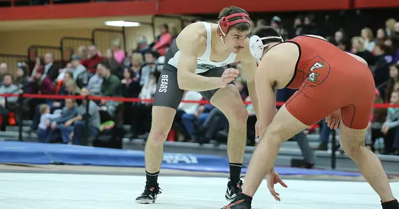 Wrestling Defeats Hofstra in Regular Season Finale, Senior Day, 37-6 Image