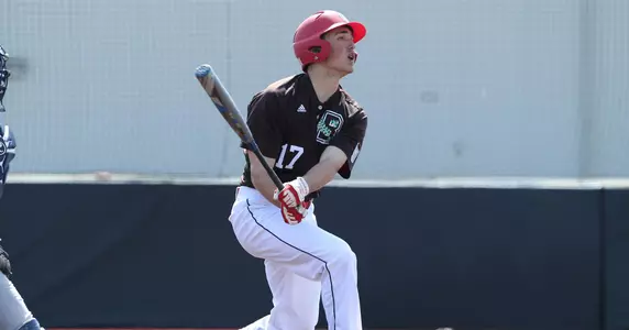 Baseball Falls to Marshall, 3-2, in 17 Innings Image