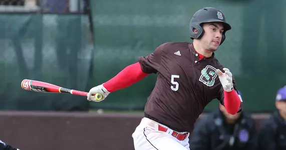 Baseball Splits at Penn to Open Ivy Play Image