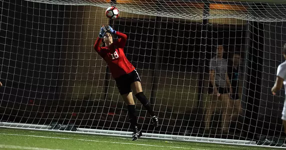Etzel Tallies Seventh Clean Sheet, Women's Soccer Ties Sacred Heart, 0-0 Image
