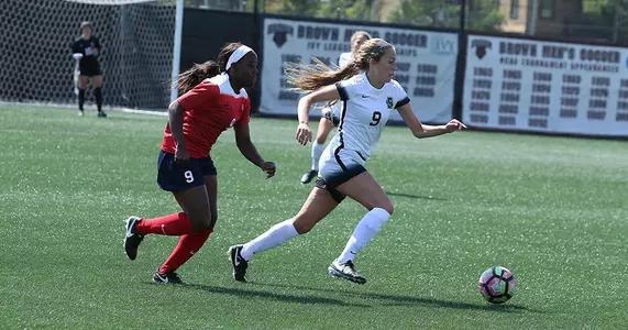 Women's Soccer Falls at Crosstown Rival Providence, 1-0 Image