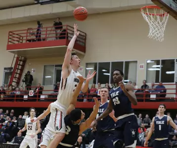 Steven Spieth Scores Career-High 33 Points, But Bears Falls To Yale, 75-74 Image