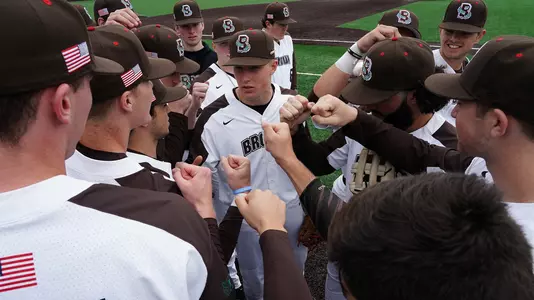 huddle-Bb031519-0998-1920x1080