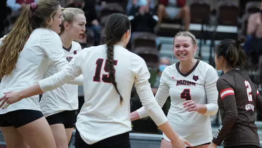 volleyball huddle