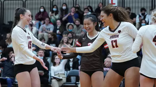 volleyball huddle