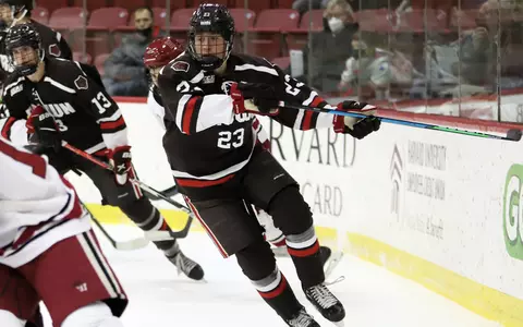 120921 Yale Preview Munro