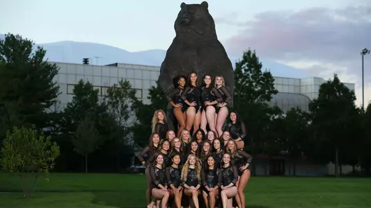2022 Gymnastics Team-Bear Statue