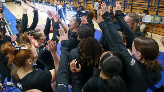 Bedell-Team celebration