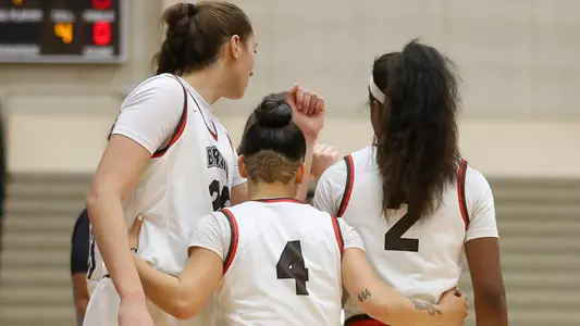 Women's Basketball Huddle
