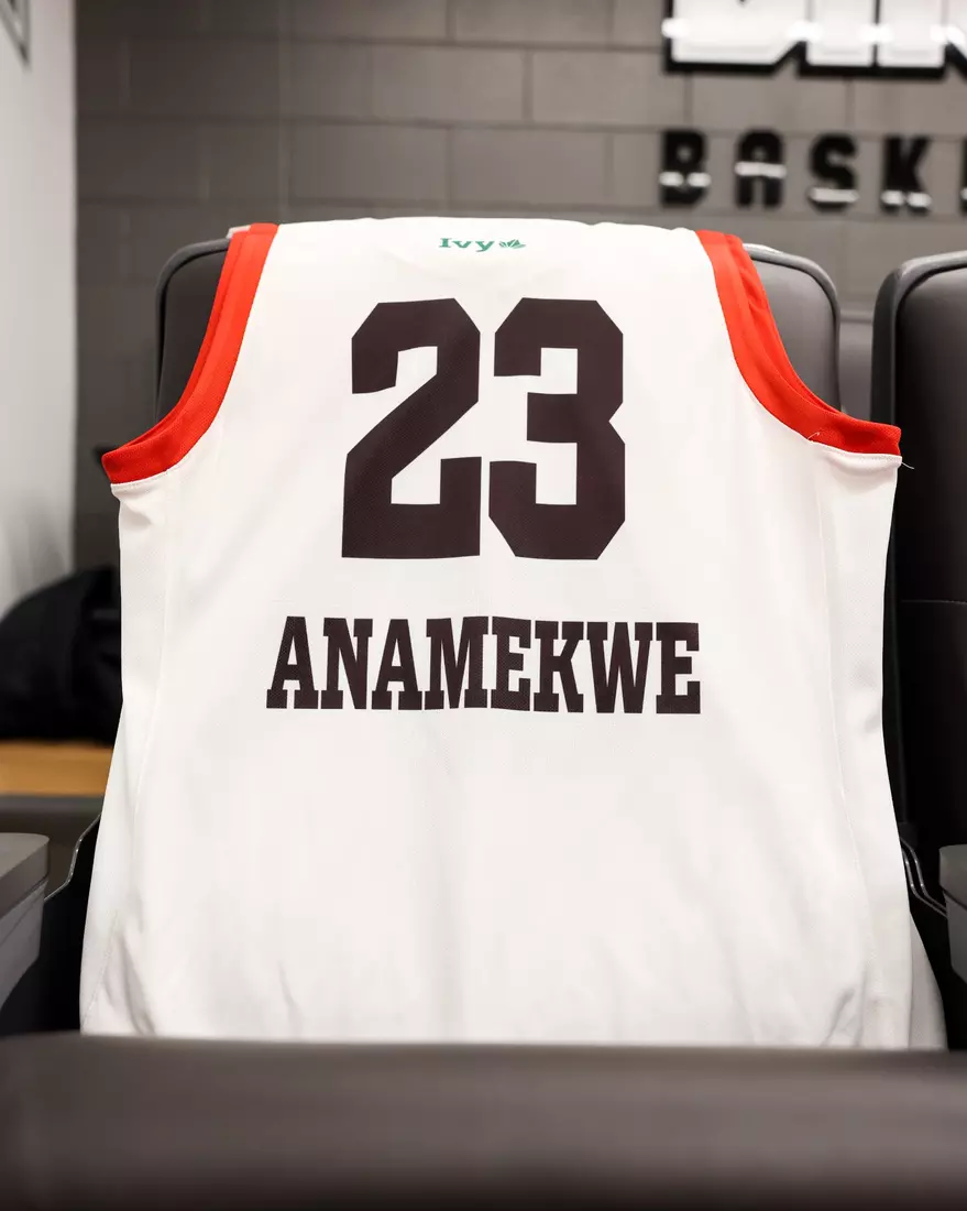 New white uniforms for women's basketball. February 4, 2023