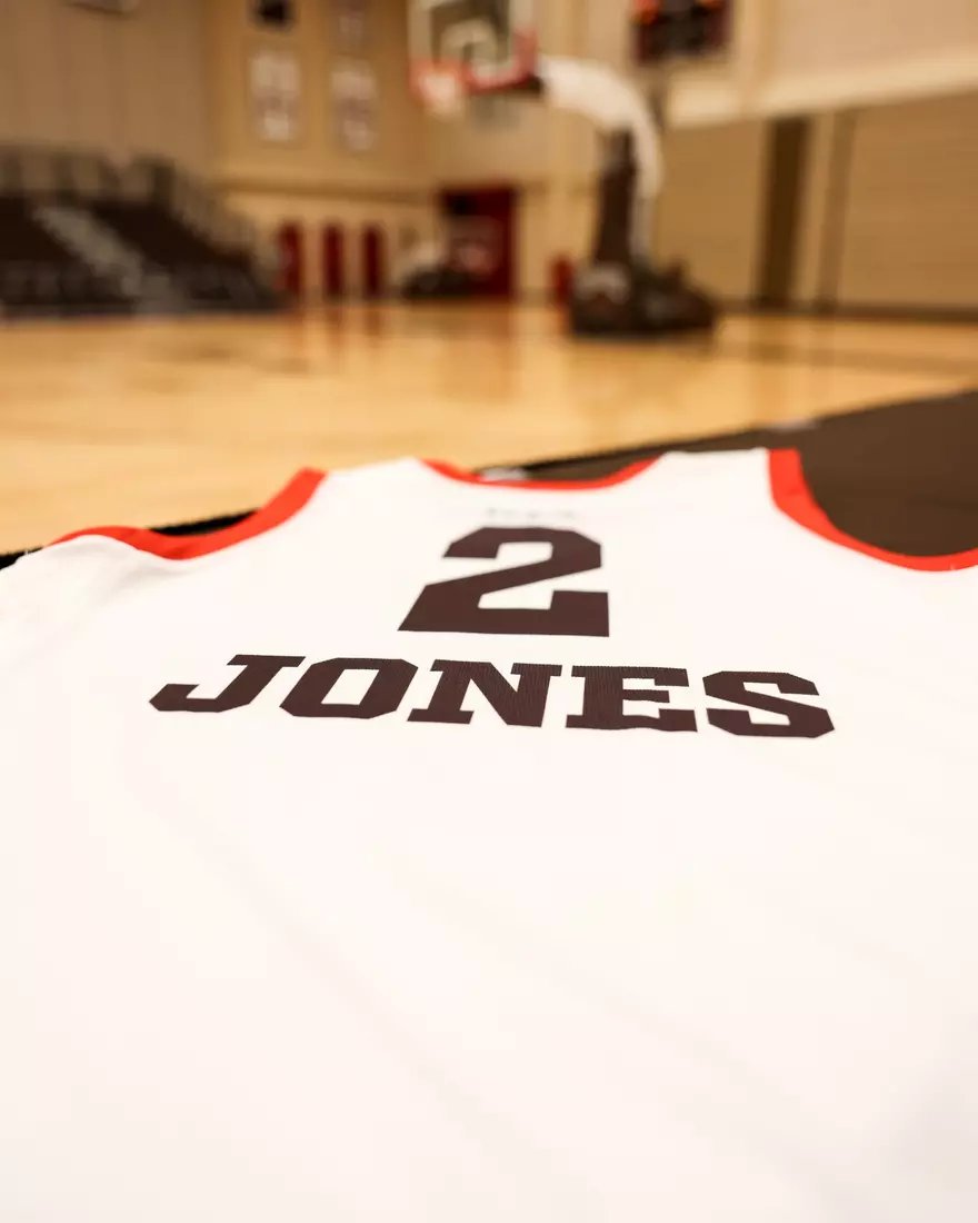 New white uniforms for women's basketball. February 4, 2023