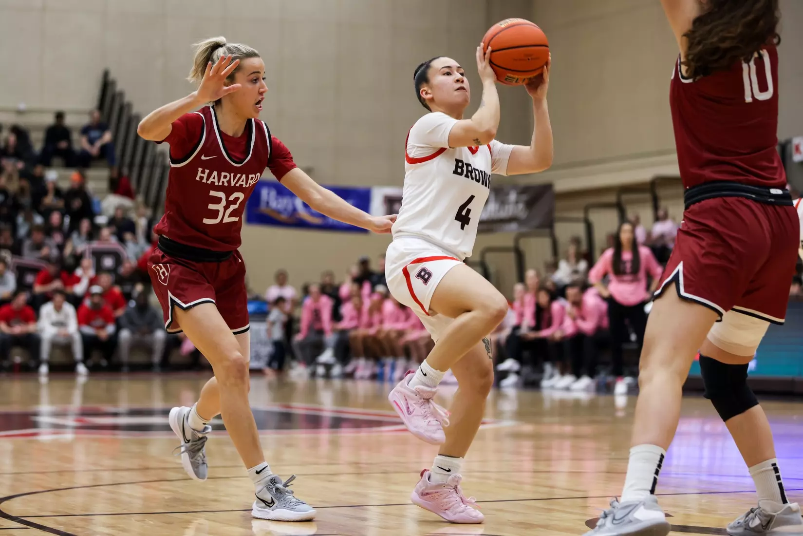 Bella Mauricio vs Harvard on February 4, 2023 in the Pizzitola Sports Center.