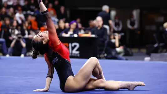 Julia Bedell-floor-at OSU