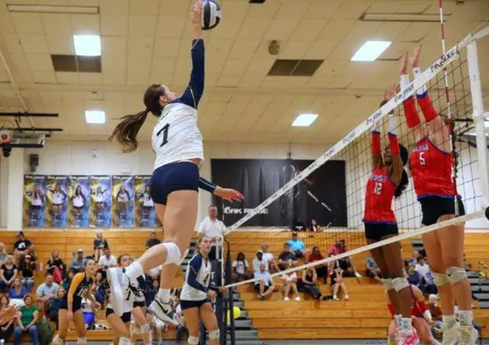 Elle Weaver Volleyball Class of 2028