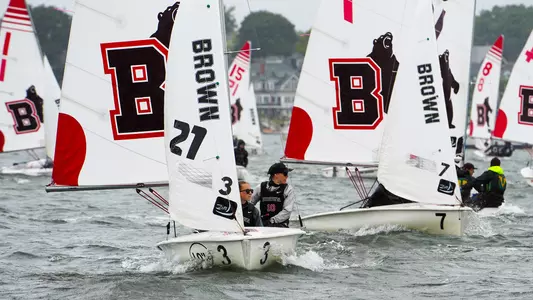 Sailing Finishes Top 5 in All Weekend Events