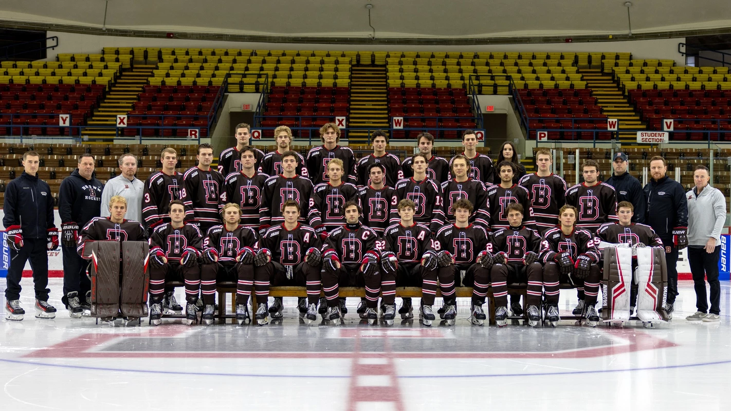 2023-24 MIH Team Photo