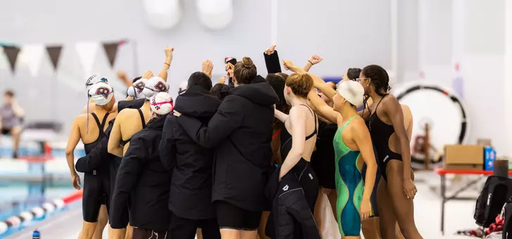 Women's Swimming & Diving Huddle
