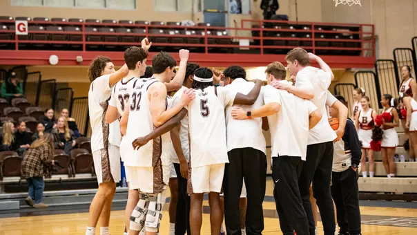 MBB Preview - Holy Cross