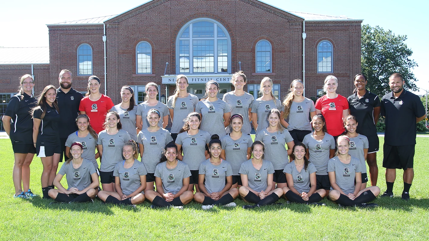 2016 Women's Soccer Team Photo