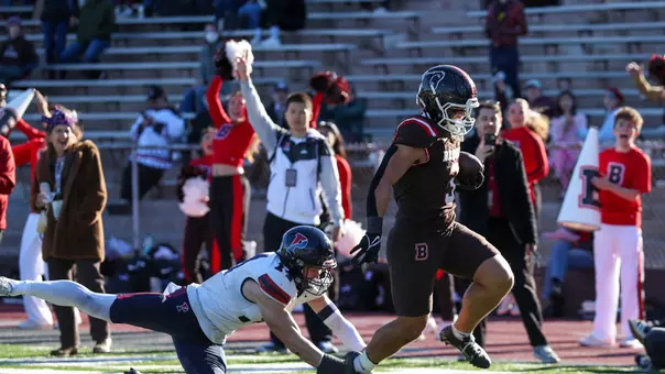 Jackson Bennett scores a touchdown vs. Penn in 2026