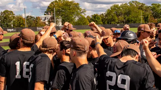 Team-huddle-fall-scrimmage-2026